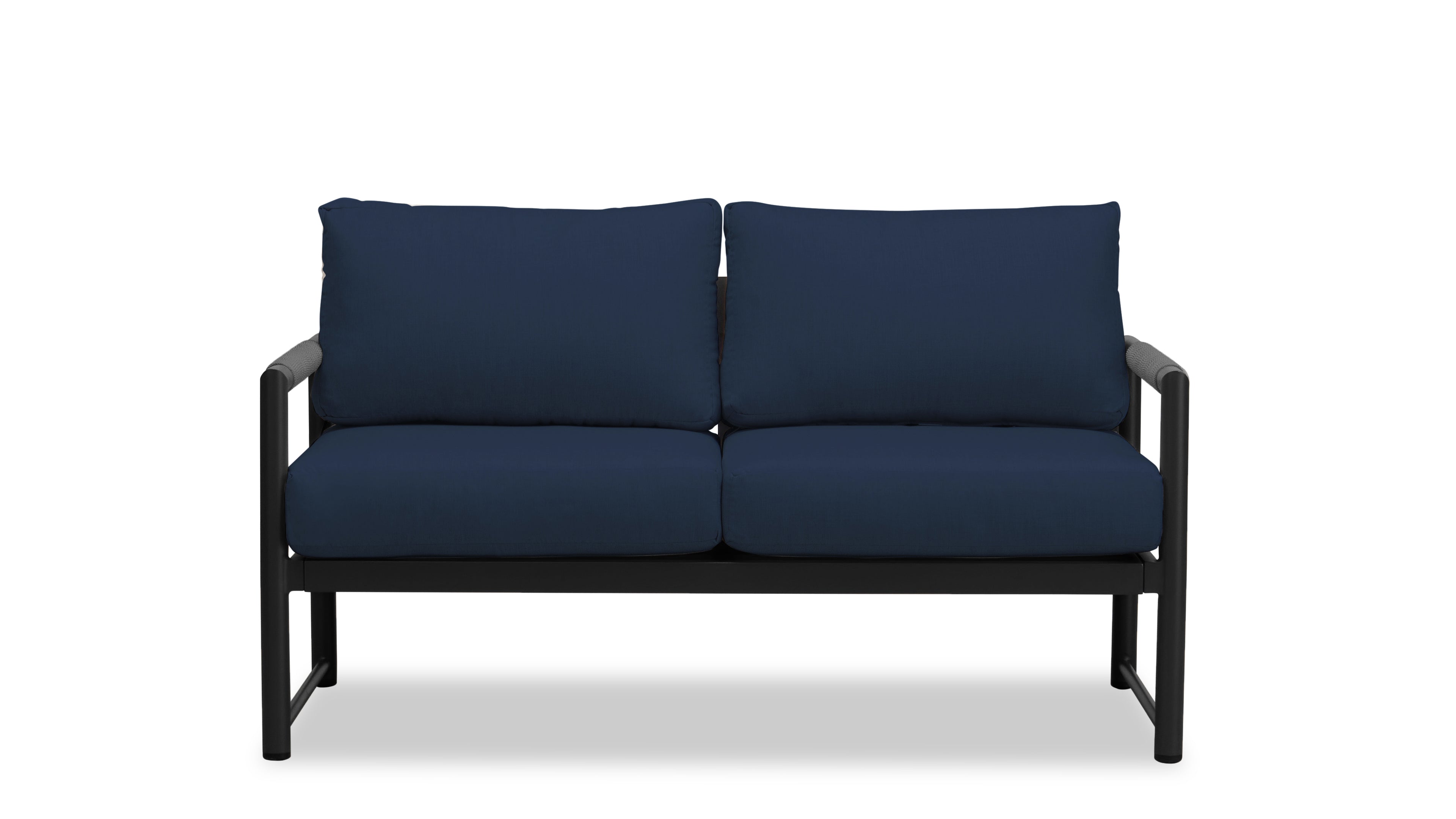 Alto Loveseat