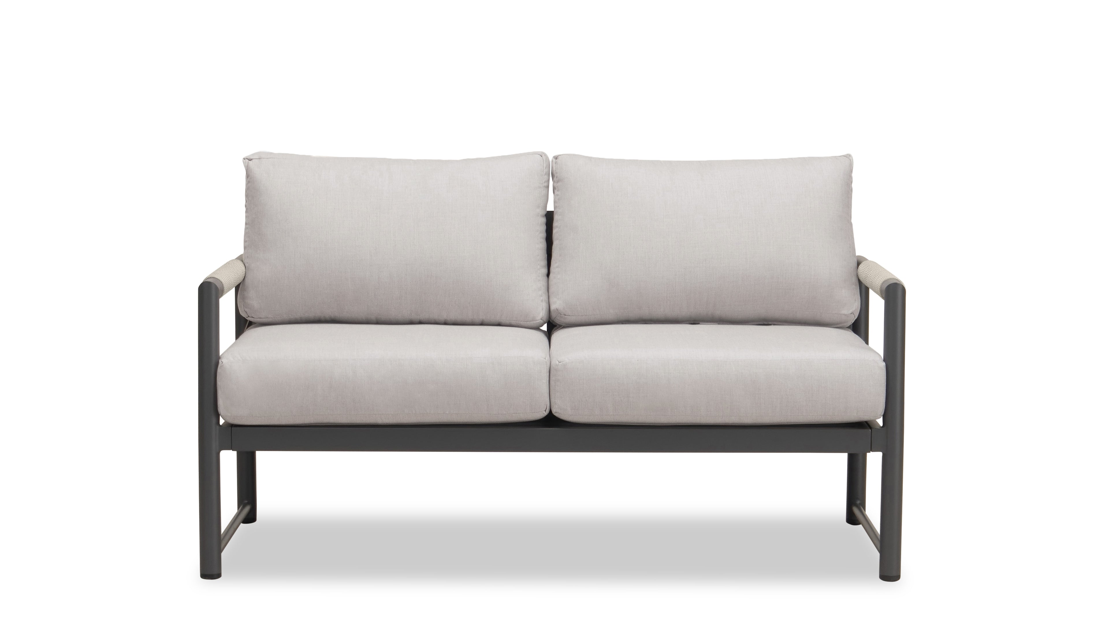 Alto Loveseat