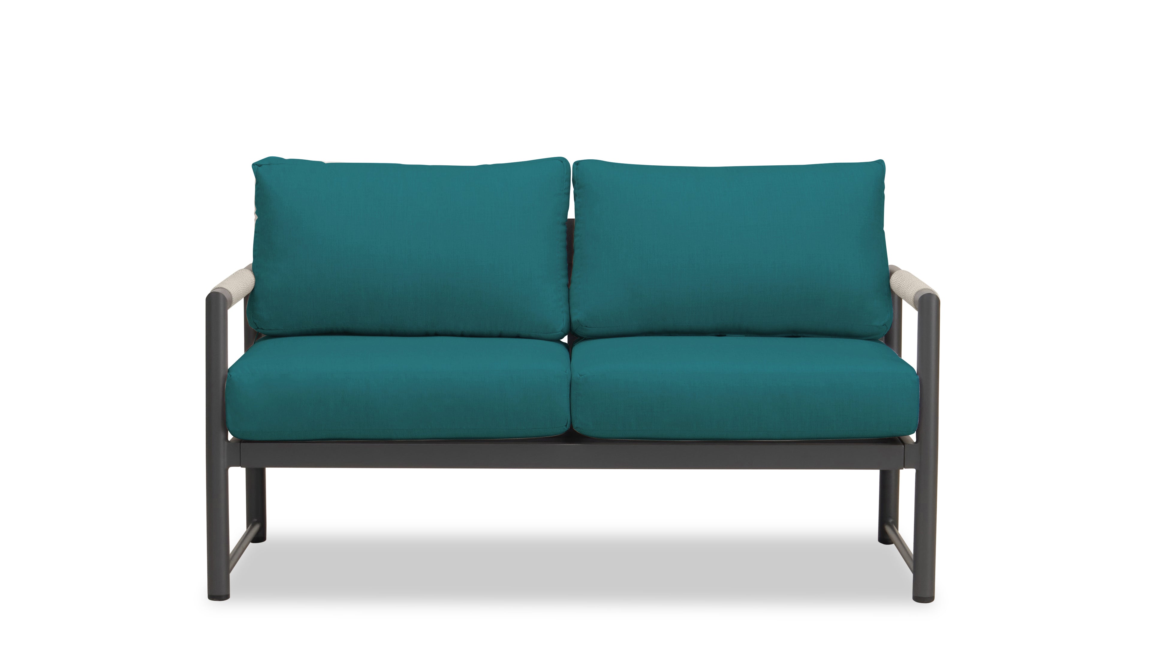 Alto Loveseat